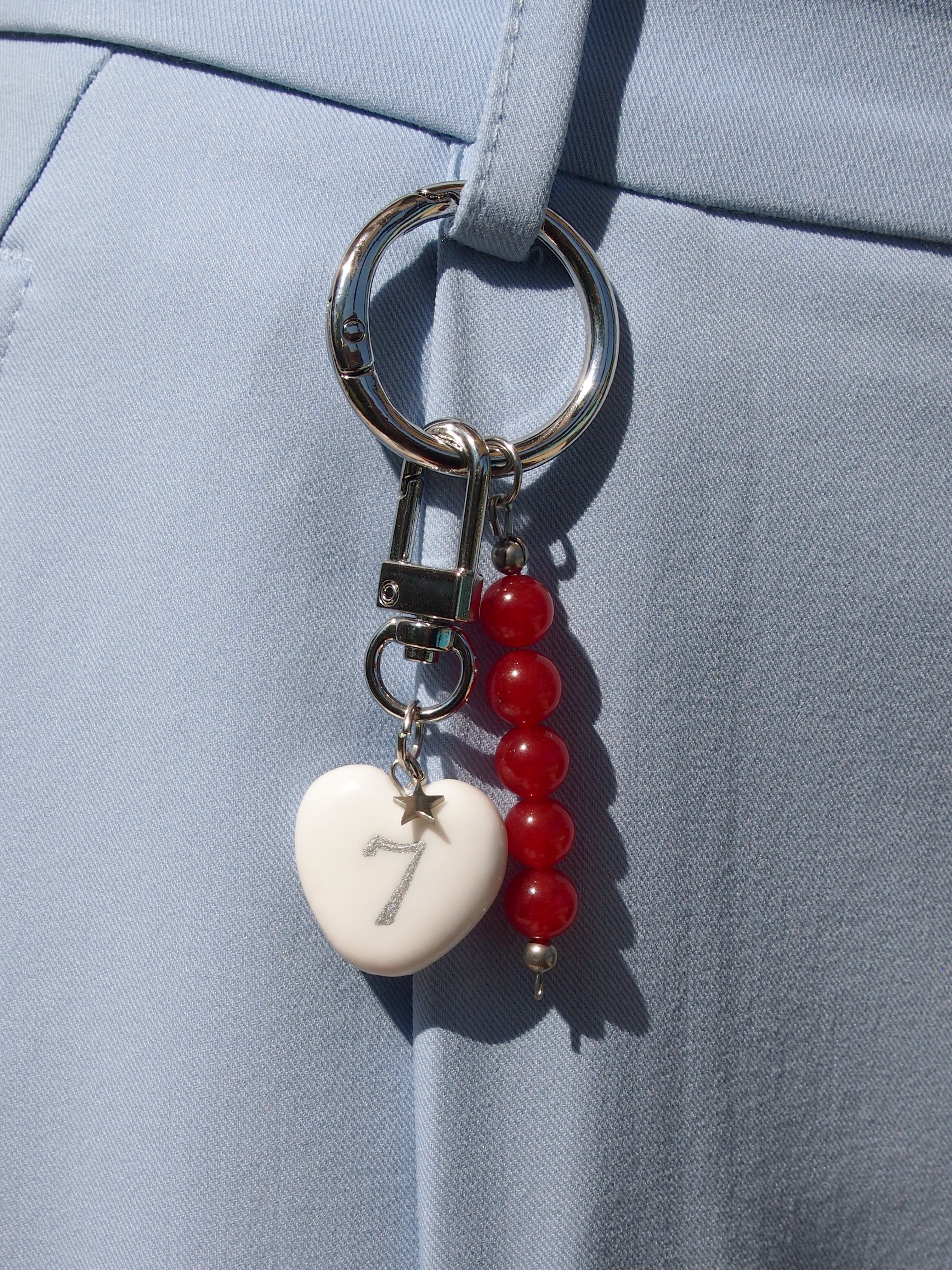 SEVEN CUSTOMIZABLE CHARM