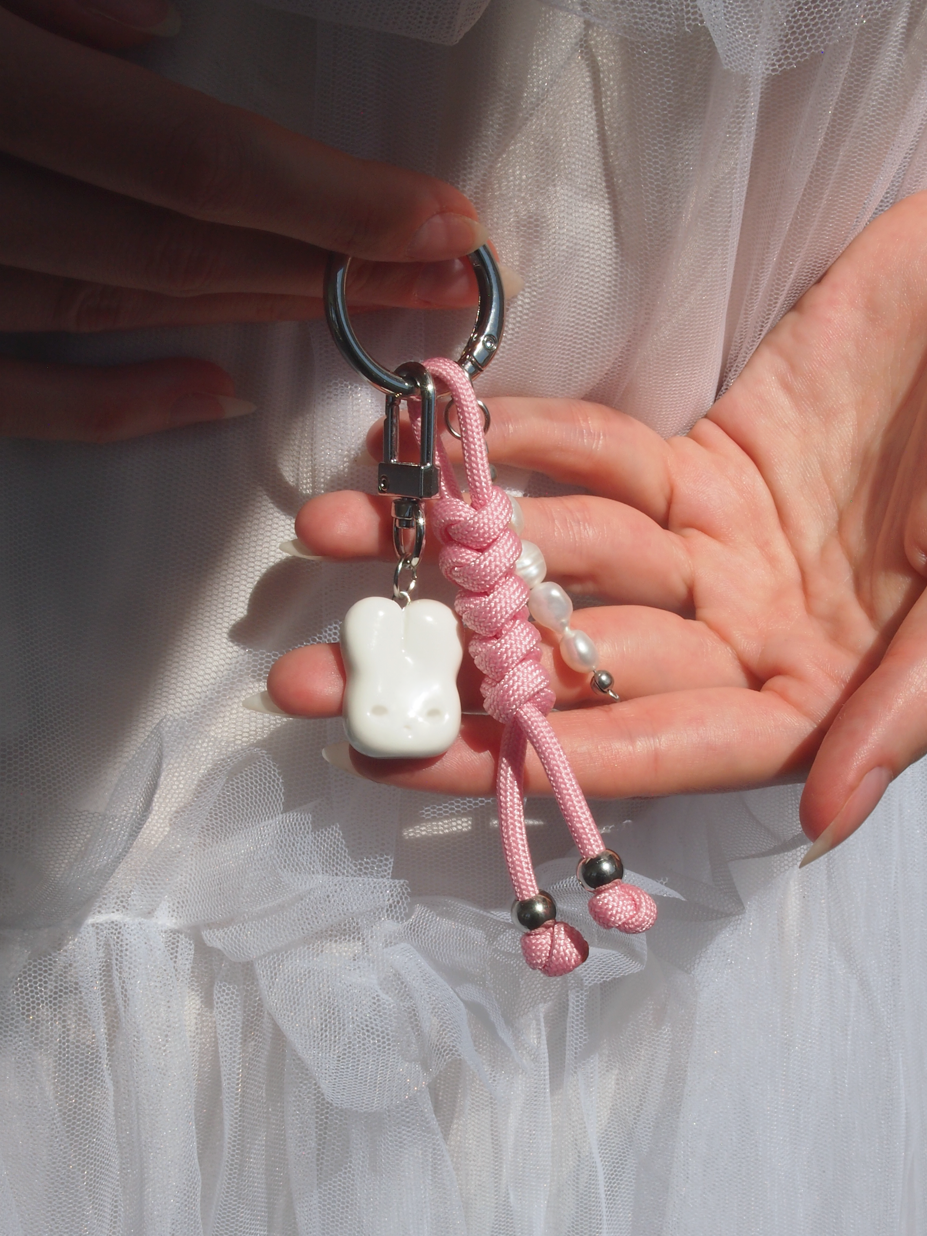 WONDER PARACORD & POLYMER CLAY CHARM PINK