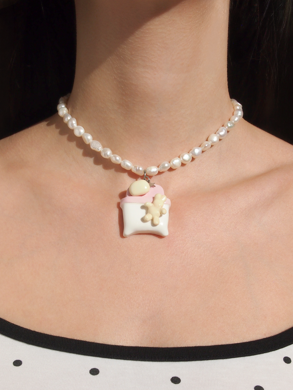 PILLOW PRINCESS NECKLACE