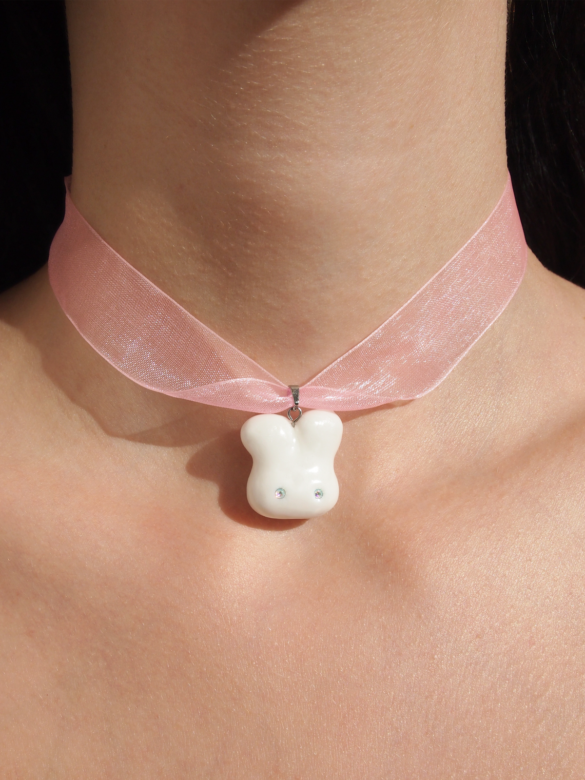 STUFFED BUNNY CHOKER
